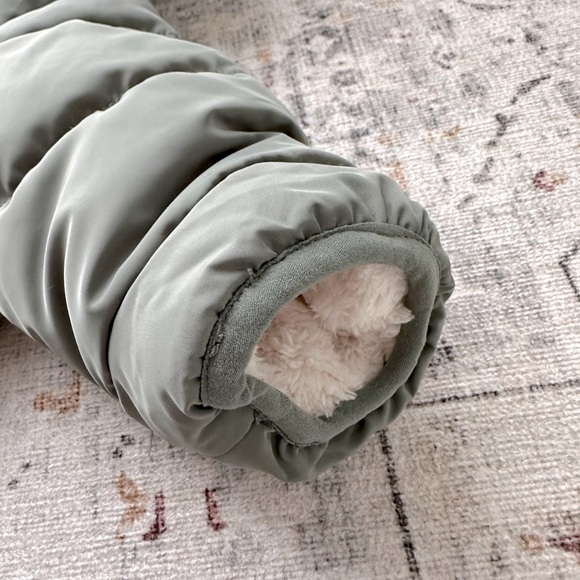 Padded Baby Bunting size NB (1-2 months) - Picture 2 of 3